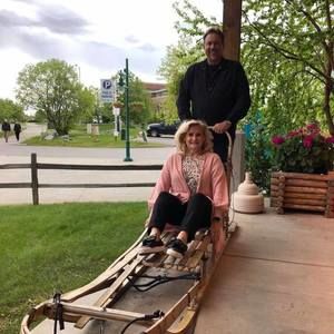 Meet your Posher, Dinah